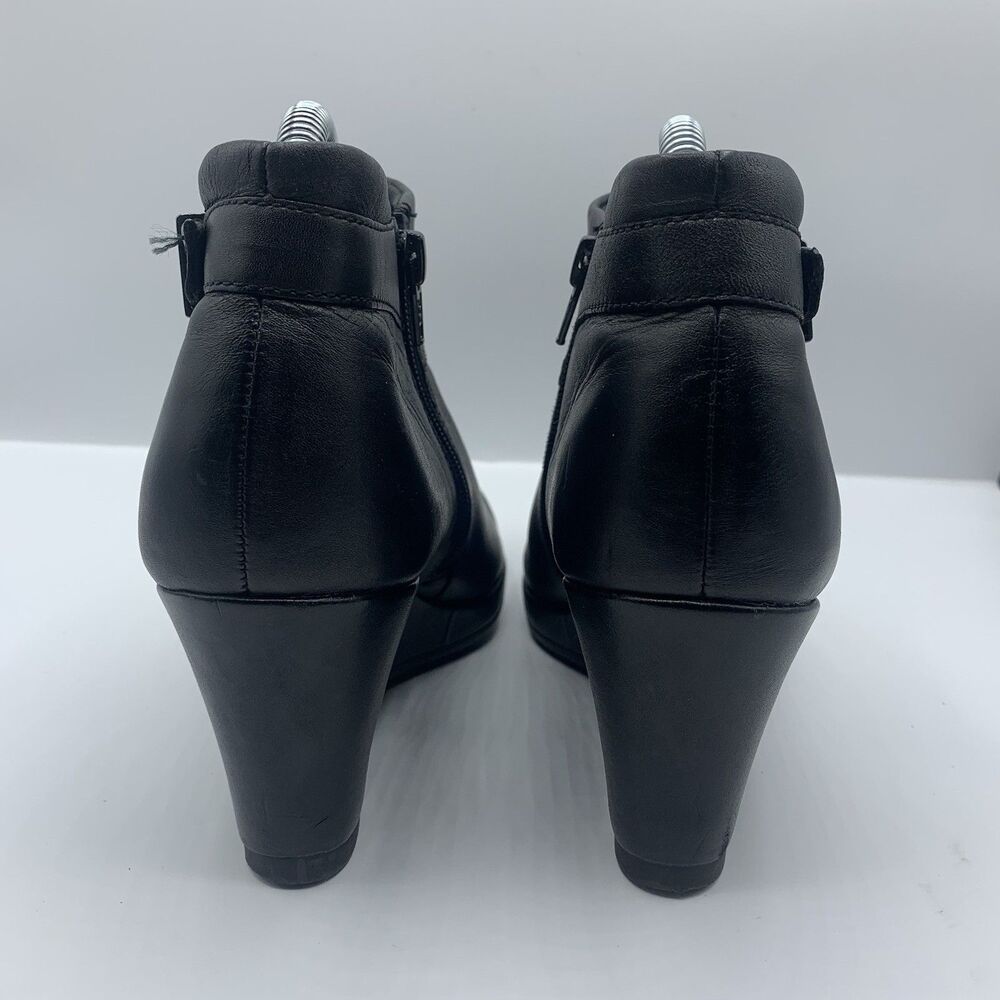 Clarks Womens Camryn Fiona Boot Size 7 M Black Leather Wedge Heel Bootie Comfy - Picture 2 of 7
